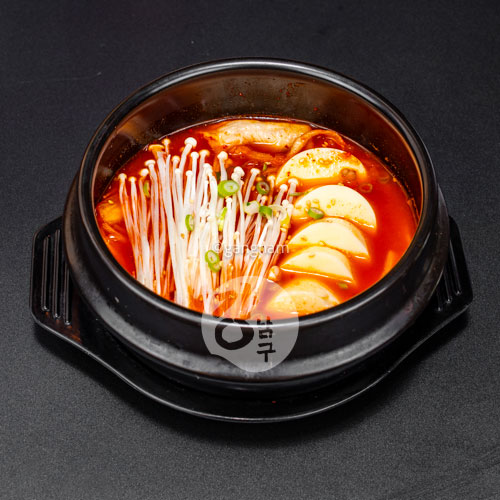 Kimchi Jjigae